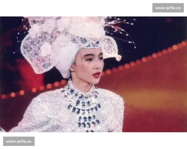 梅艳芳：从歌坛天后到电影女神的传奇人生与艺术成就